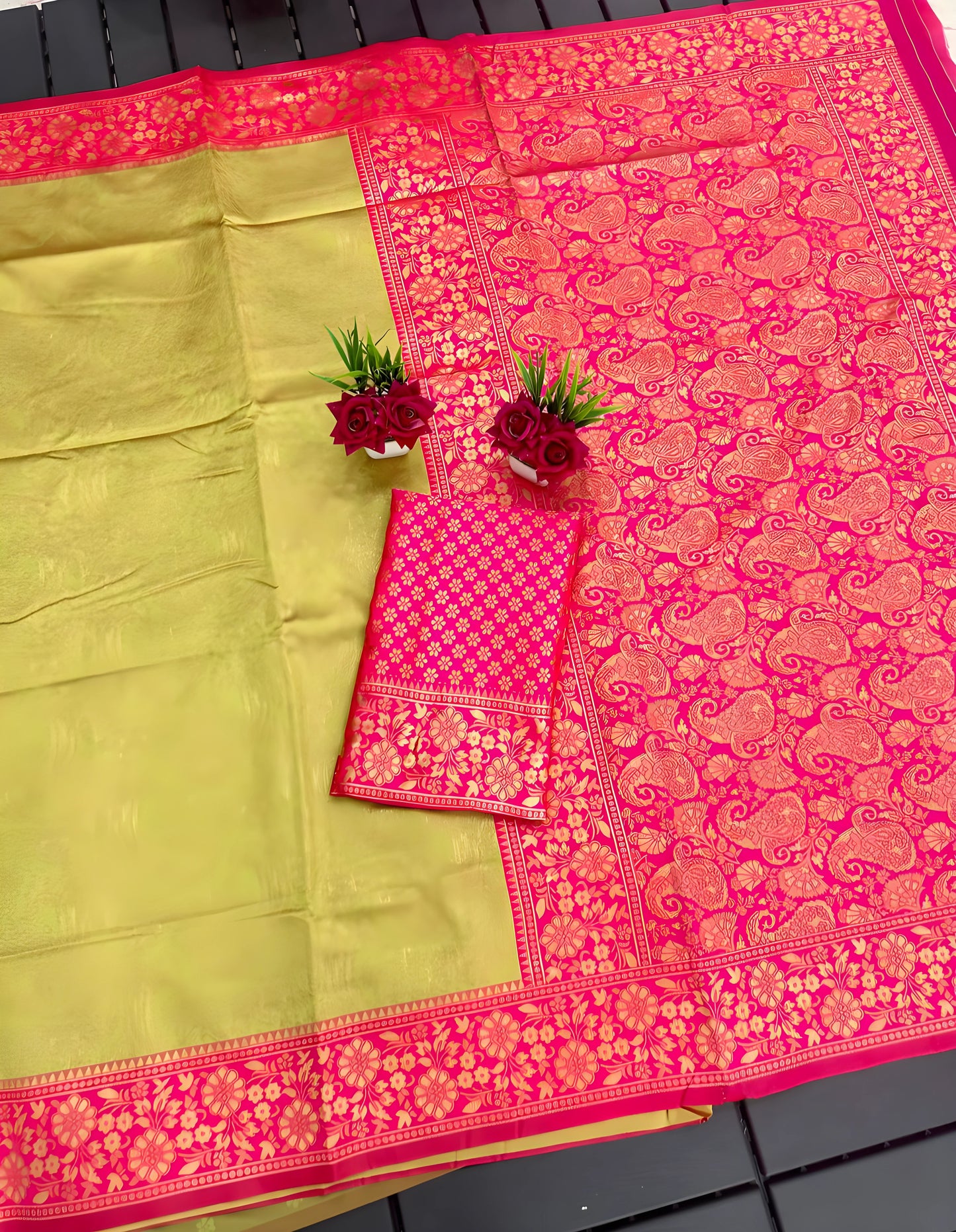 Woven Banarasi Pure Silk Saree