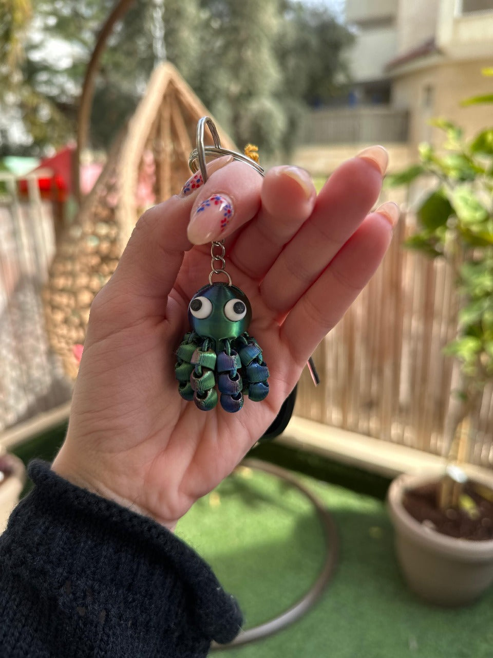 Beoals 3D Printed Octopus Keychain – Cute Flexible Mini Toy for Kids & Gifts (Set of 3 Colors)