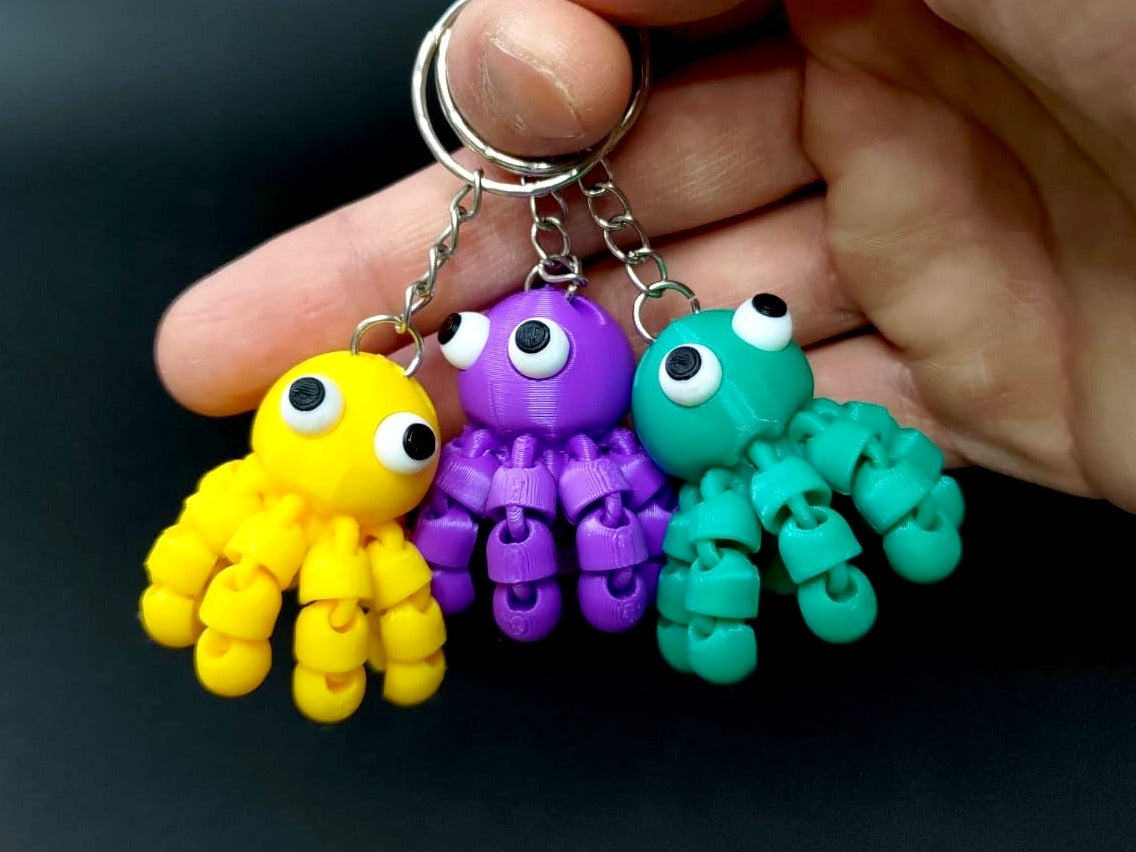 Beoals 3D Printed Octopus Keychain – Cute Flexible Mini Toy for Kids & Gifts (Set of 3 Colors)