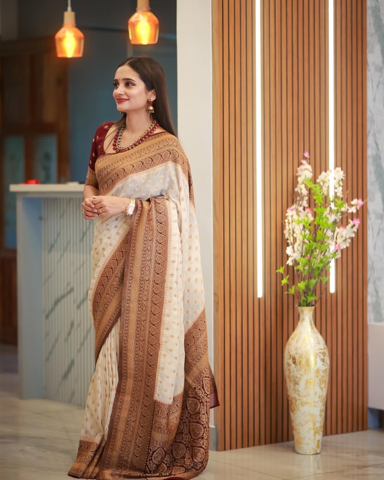 Pure Kanjivaram Silk Saree With Blouse Piece