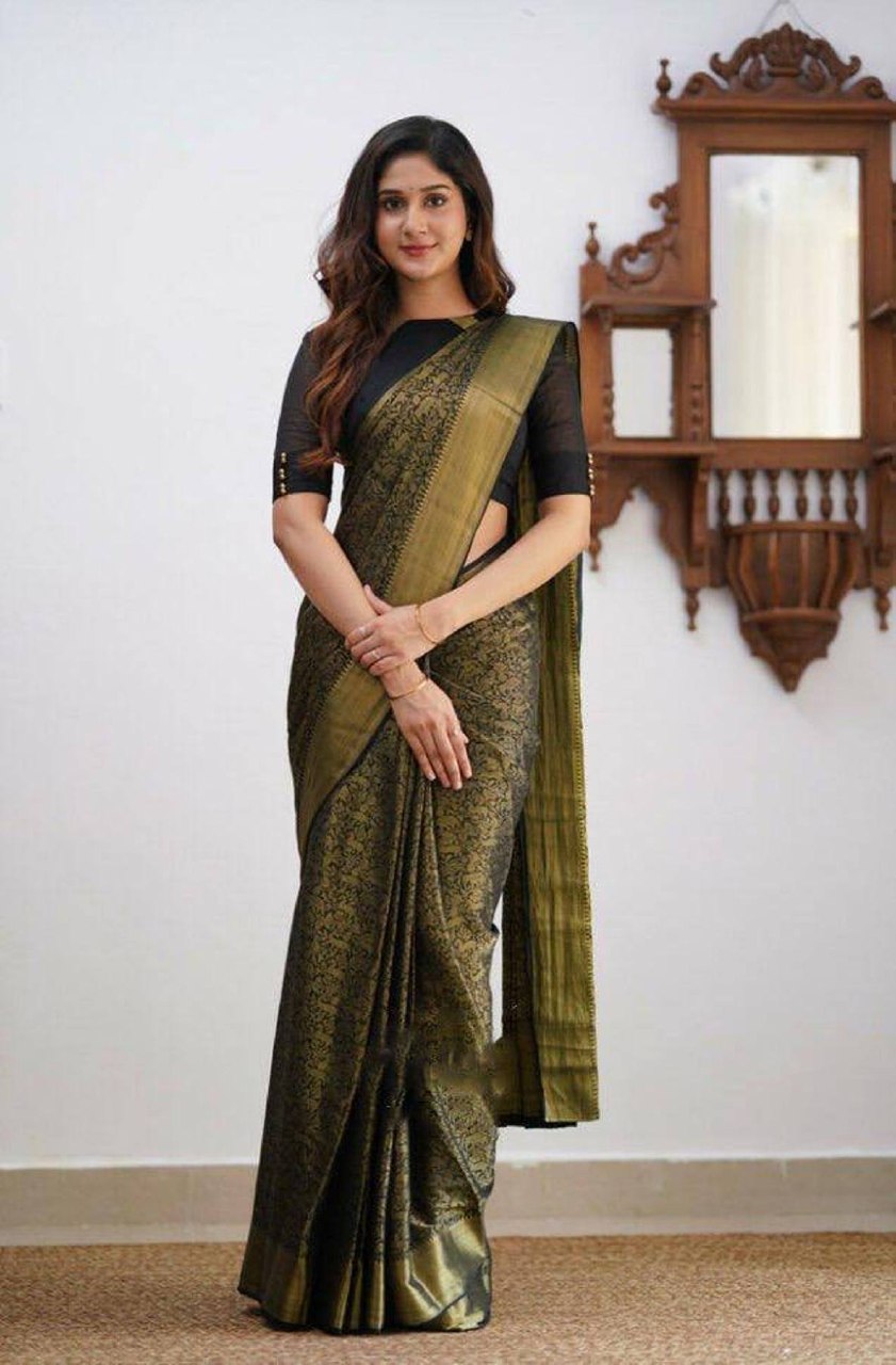 Pure Litchi Jaquard Silk Saree With Blouse Piece