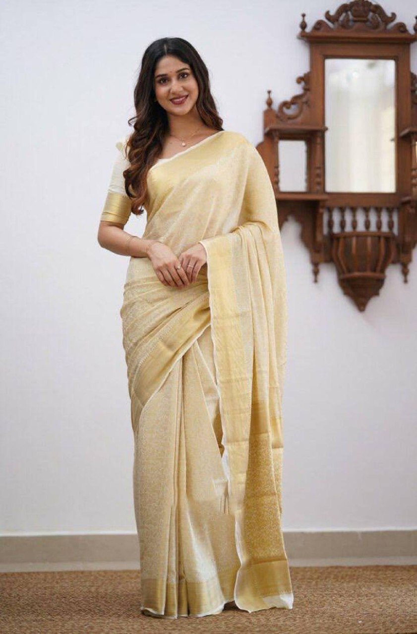 Pure Litchi Jaquard Silk Saree With Blouse Piece