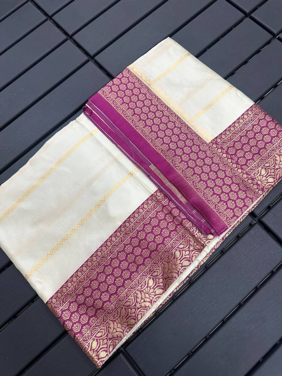 Kanjivaram Silk Sarees with Luxurious Zari Border, Rich Pallu, and Blouse Piece – Perfect for Weddings, Festive Celebrations, and Special Occasions