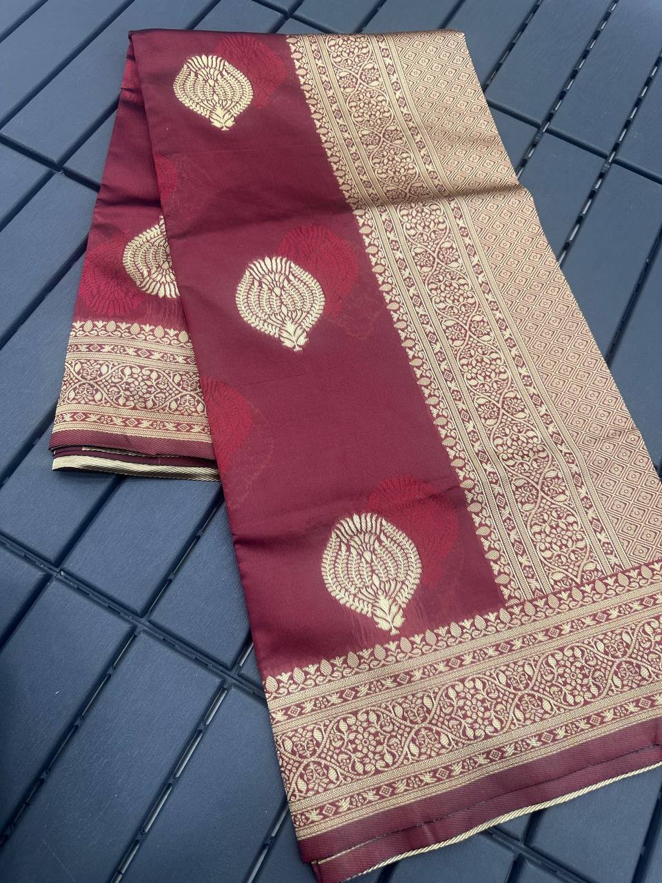 SOFT LICHI SILK SAREE