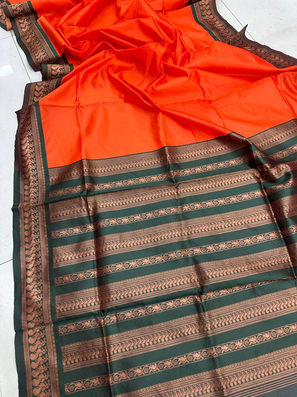 BANARASI SILK Women's Kanchipuram Kanjivaram Soft Silk Saree With Blouse Piece