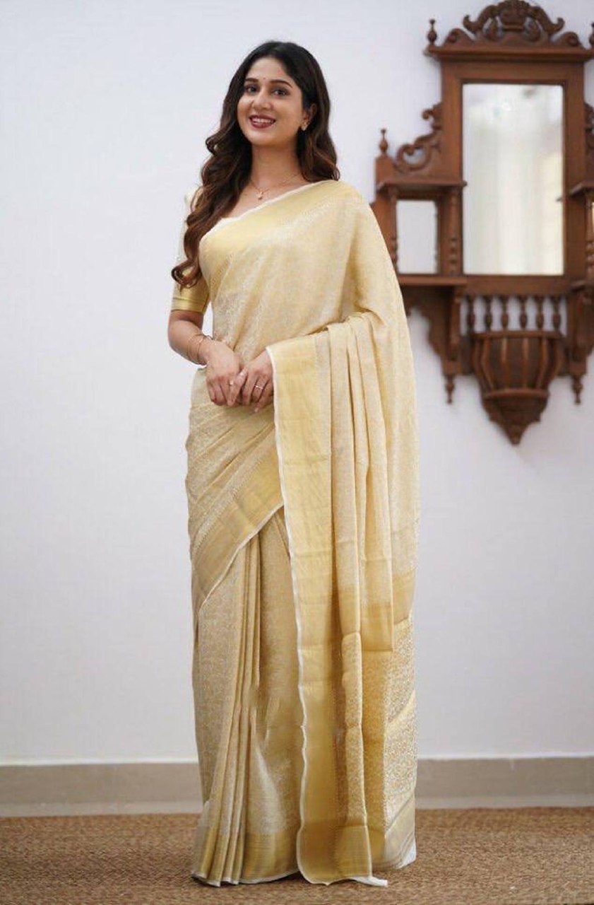 Pure Litchi Jaquard Silk Saree With Blouse Piece